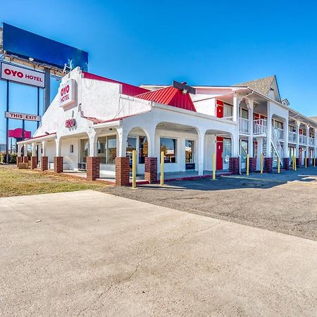 Oyo Hotel Waco University Area I-35 Eksteriør bilde